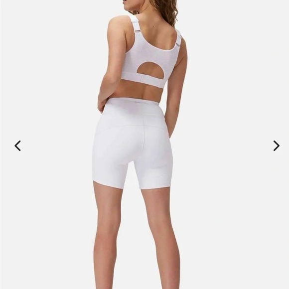 Outdoor Voices Move Free 6” Short XS Run Hike Drawstring Waist Key Pocket - Picture 3 of 11